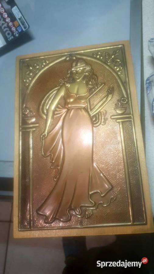 Stara ukrainska drewniana szkatulka zdobiona Zielona Góra