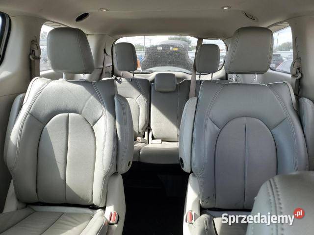 Chrysler Pacifica Hybrid z USA 2018 Warszawa