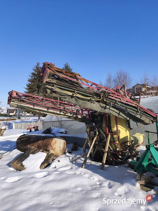Opryskiwacz z pomocniczym strumieniem powietrza Hardi Zawieszane Ujkowice sprzedam