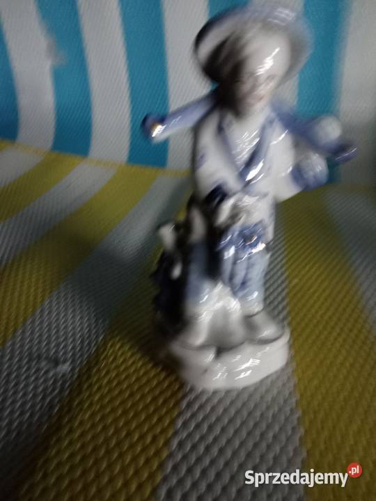 Figurkę sprzedam Borówno