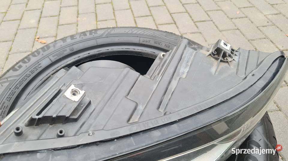 Lampa lewa Volkswagen Tiguan lift 2012 lewe wielkopolskie