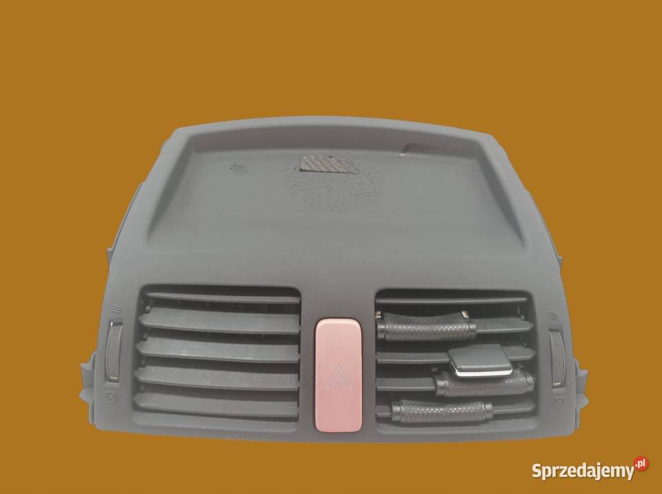 KRATKI NAWIEWU ŚRODKOWA DESKI EU E15 Toyota sprzedam