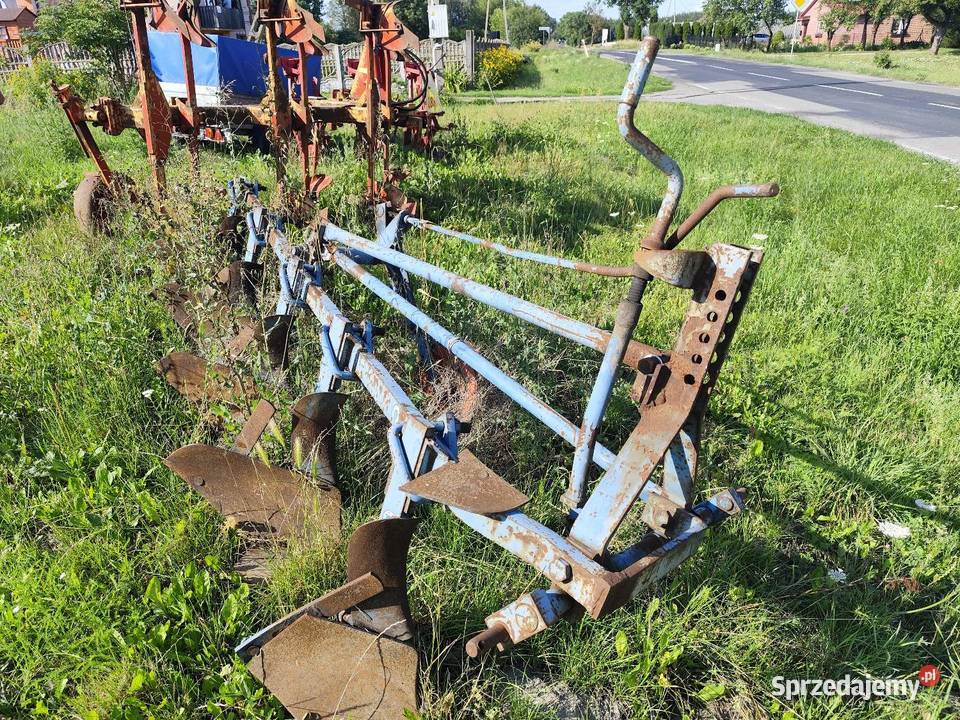 Pług obrotowy z przedpłużkami Chełm