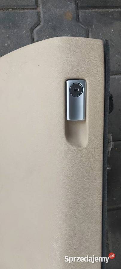 Schowek pasażera MERCEDES GLE W166 A166680019 sprzedam