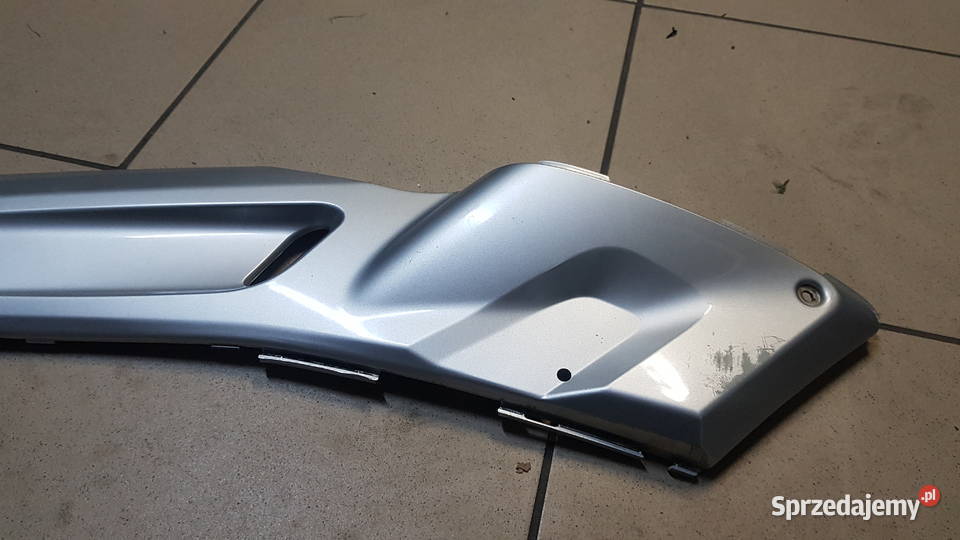 Boczek Listwa owiewka lewa Yamaha X 125 Elementy nadwozia sprzedam