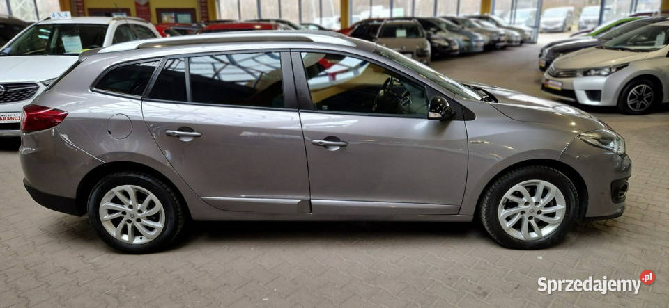 Renault Megane OPIS Rej 2015r III 20082016 elektryczne lusterka
