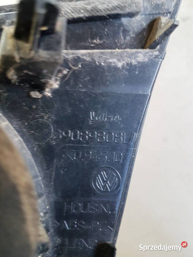 VW GOLF VI HB LAMPA TYL LEWA WKLADKA 3K0945107 Turek