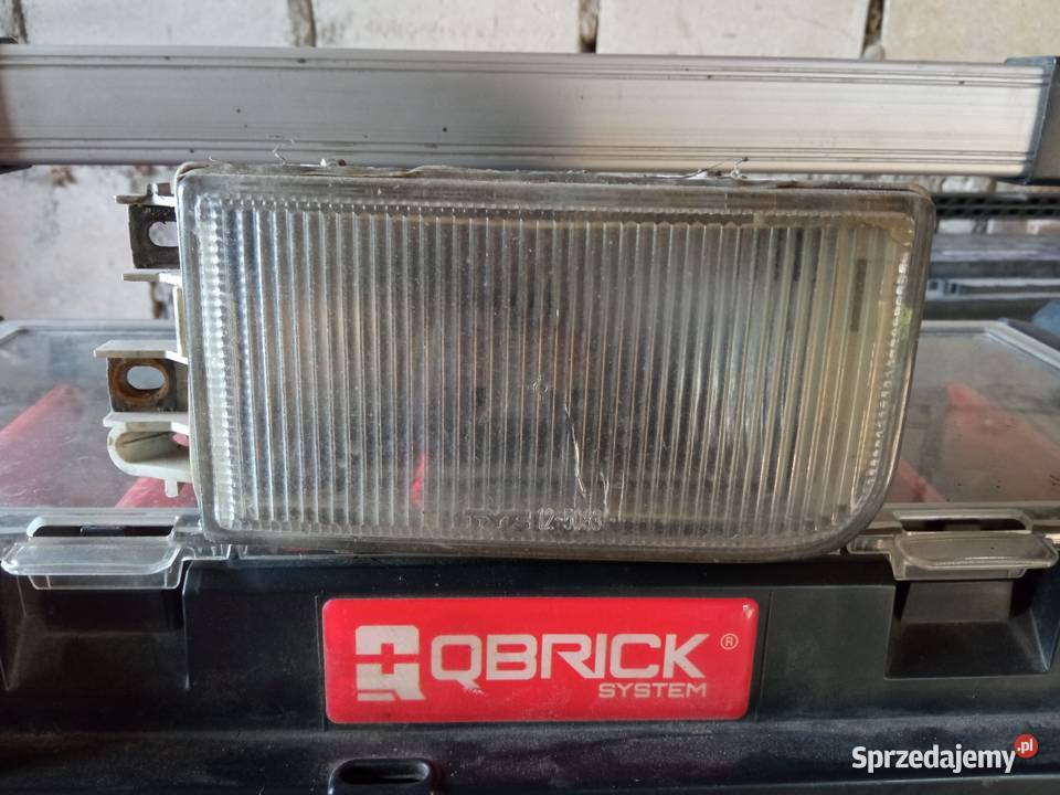Halogen przód prawy passat b4 Czarna Białostocka sprzedam