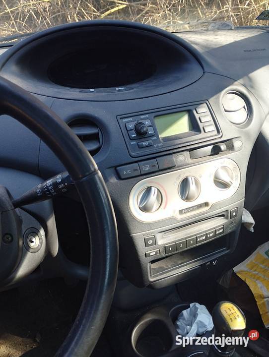 Yaris na części 13vvti Sosnowiec