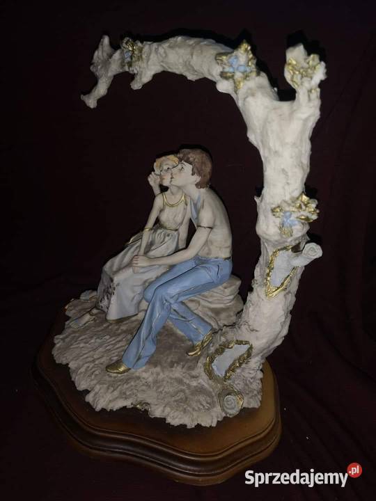Figurka Capodimonte Pary kochanków Siedząca Para Gdańsk