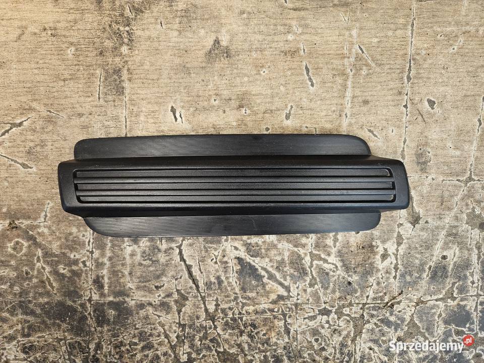 MITSUBISHI PAJERO 15 KRATKA PRAWA ZDERZAKA PRZÓD Międzychód