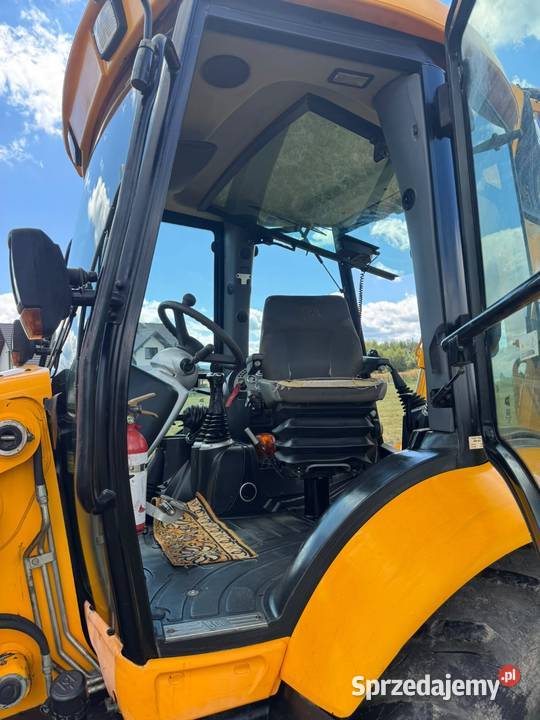 Koparkoładowarka koparka jcb3cx Rok produkcji 2005 Koparko ładowarki Lipnica Wielka