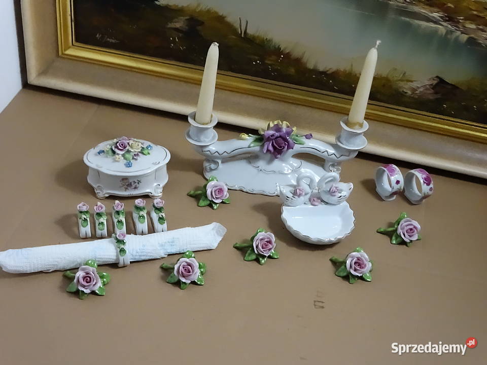 Zestaw porcelany dekoracyjnej bez uszkodzeń lubelskie