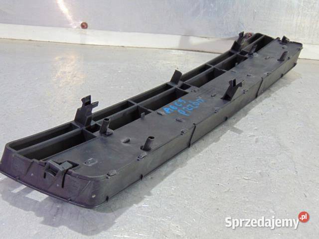 KRATKA ZDERZAKA PRZÓD AUDI A6 C5 4B0807683