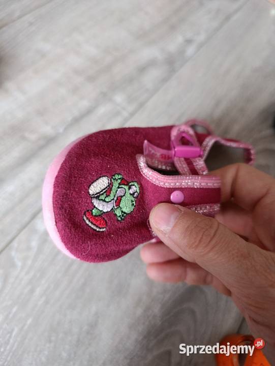 buty kapcie dziewczęce rozmiar 21 długość Poznań