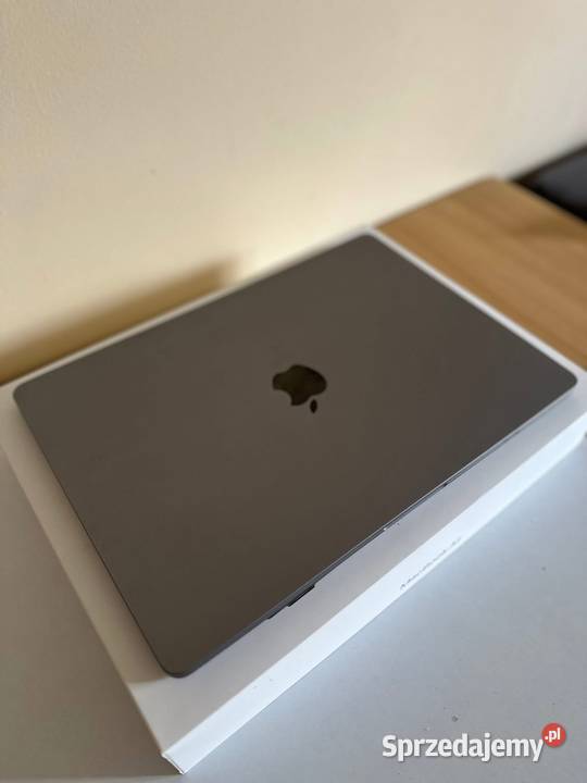 MacBook Air 15 M2 16GB256GB Space Gray bateria Rzeszów sprzedam