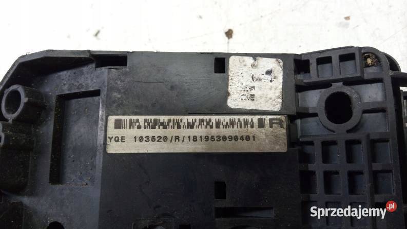 SKRZYNKA BEZPIECZNIKÓW YQE Land Rover Freelander