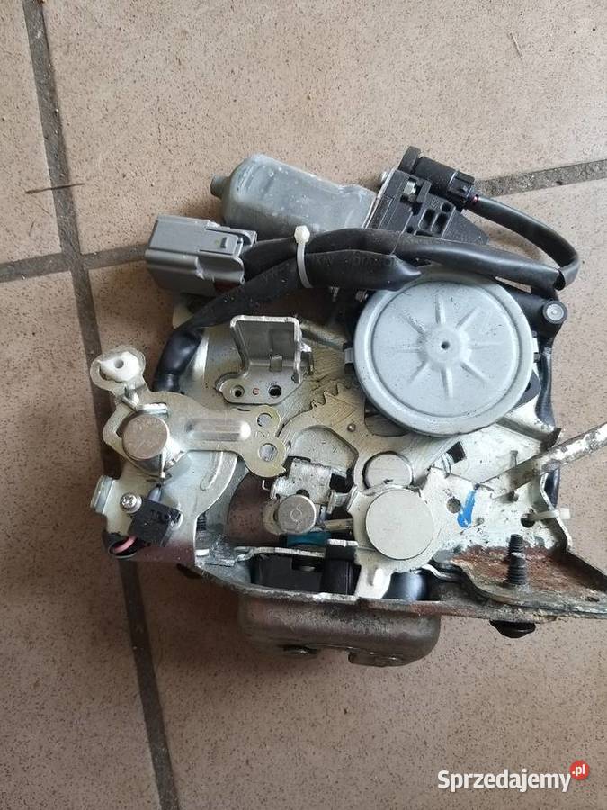 ZAMEK TYLNEJ KLAPY ELEKTRYCZNEJ CHRYSLER TC Kawnice