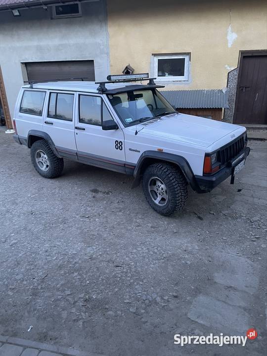 Jeep xj 25 PB LPG Jasło