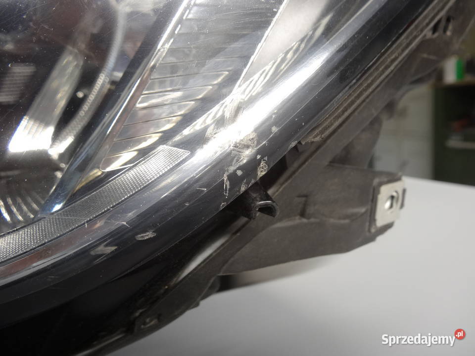 lampa przednia lewa passat b8 zwykła opolskie