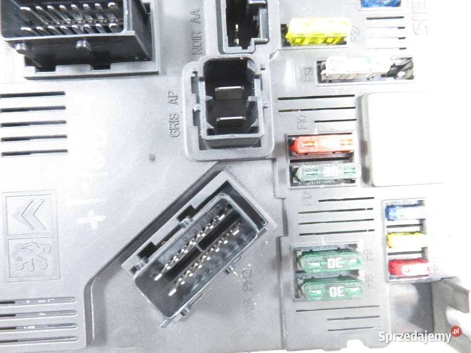 BSI PEUGEOT 206 S118085220A Skrzynki bezpieczników