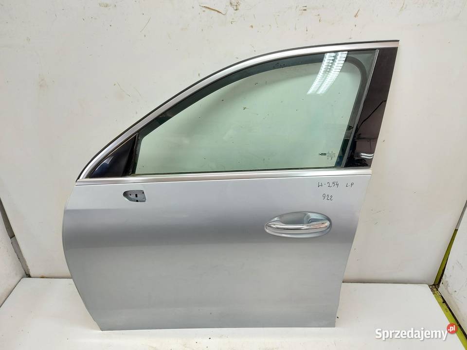 Mercedes W254 GLC 220d DRZWI LEWY PRZÓD srebrny