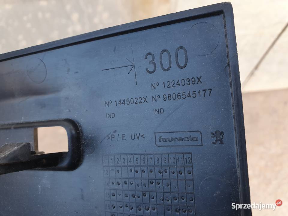 PEUGEOT 2008 LISTWA LEWA PRZÓD 9806545177 Międzychód