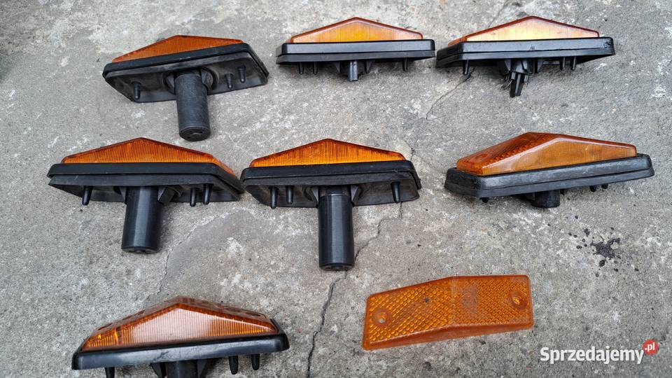 Fiat 125p Polonez kierunkowskaz na błotnik L sprzedam