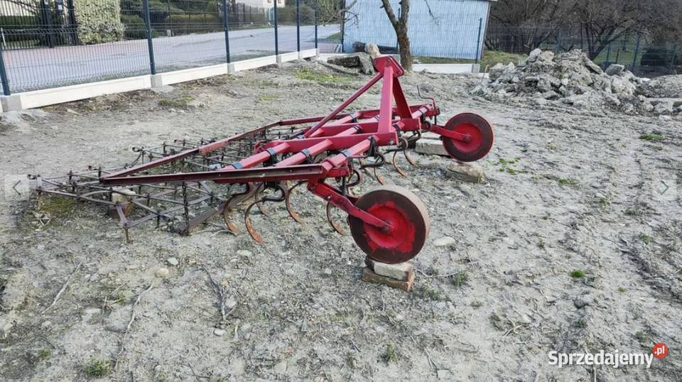 Kultywator z bronami nieuszkodzony Maszyny rolnicze Kęty sprzedam