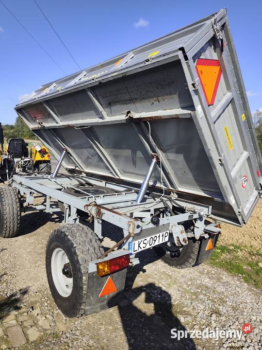 Przyczepa wywrotka Autosan D45 Przyczepy rolnicze Wirkowice Pierwsze