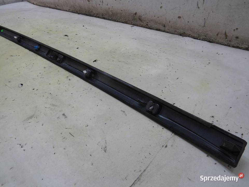 LISTWA DACHOWA PRAWA AVENSIS T27 T29 KOMBI