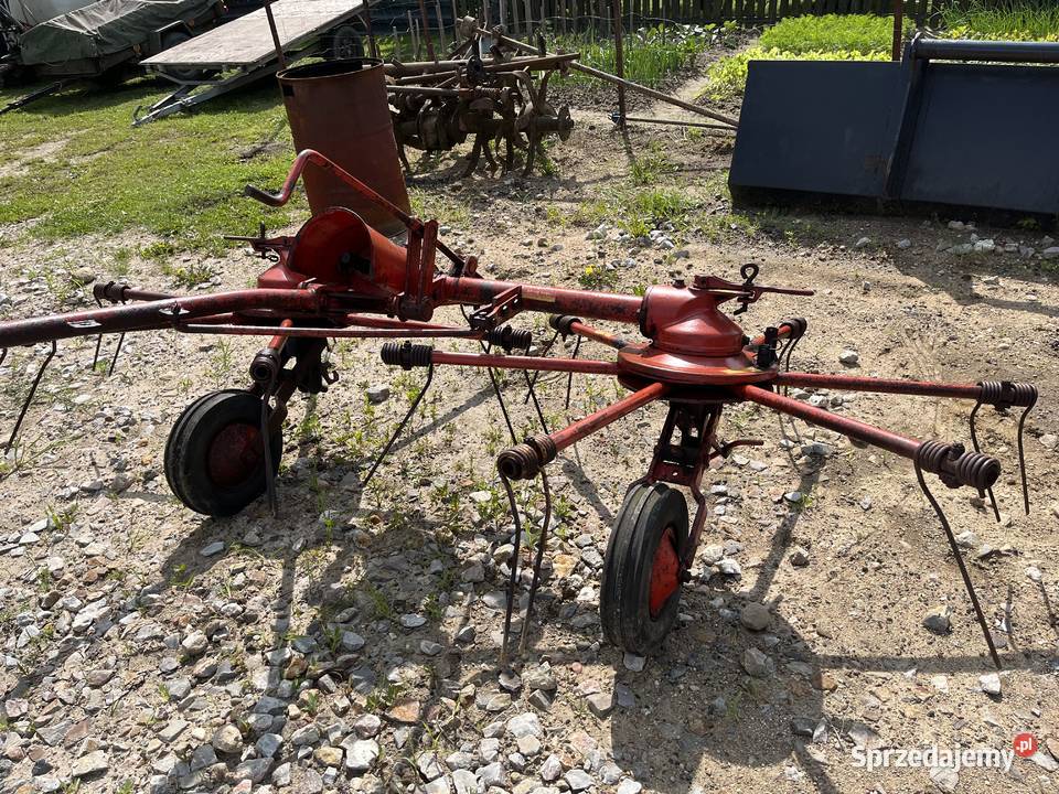 Przewracarka do siana Borki sprzedam