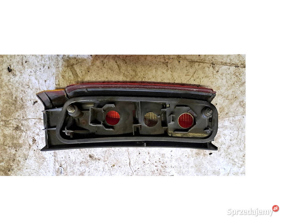 LAMPA TYŁ TYLNA DOLNA PRAWA VOLVO V70 I Ruda Śląska