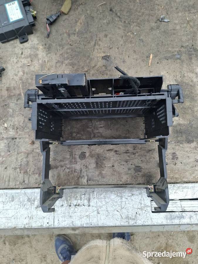 Panel Ramka Sterowania Nawiewu Volkswagen Golf Wisznice