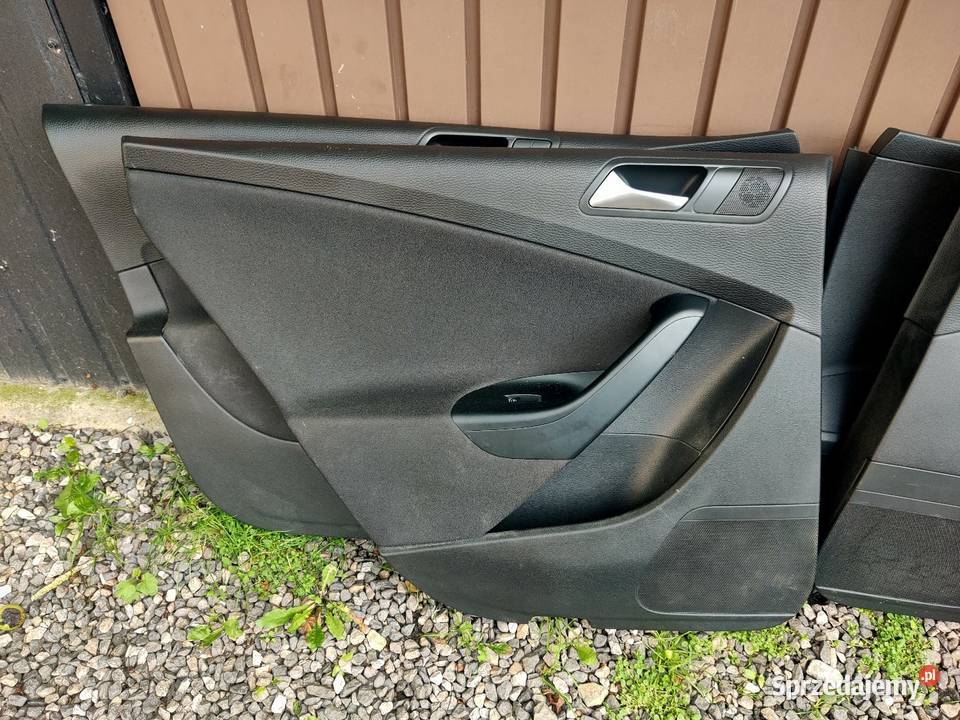 Fotele Passat b6 kombi boczki podłokietnik Szydłowiec