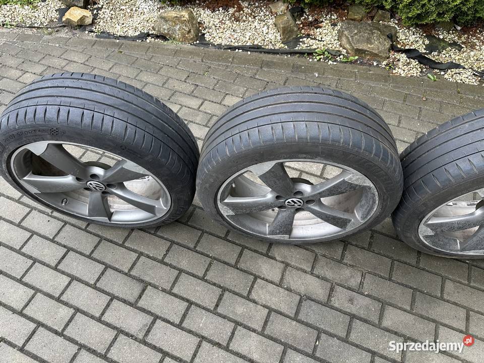 Felgi Audi 20 4GO6O1O25ACMichelin Pilot sport 4S