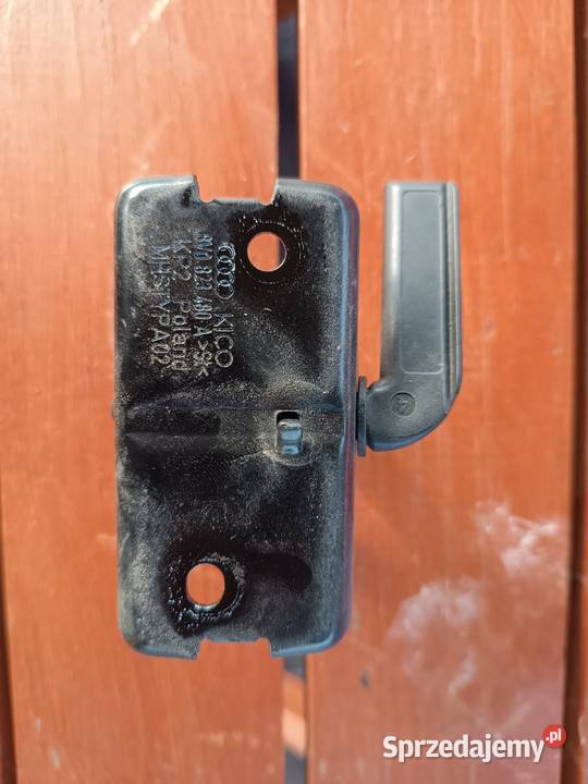 Rygiel maski Audi A3 8V