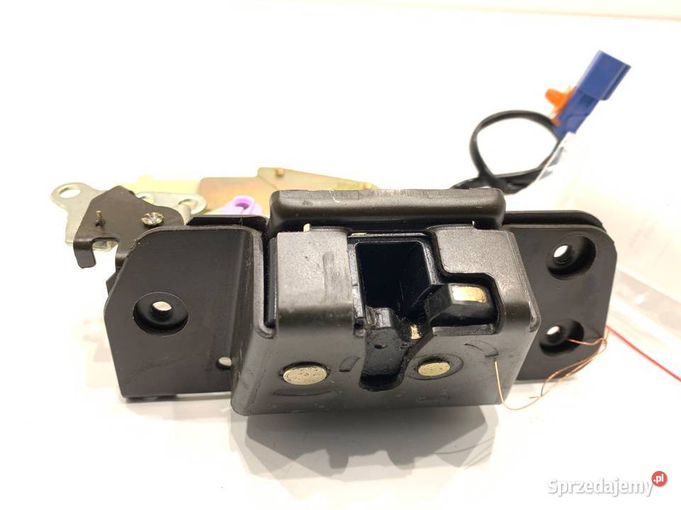 ZAMEK KLAPY TYŁ HONDA CIVIC VII Hatchback 0006 osobowe podkarpackie