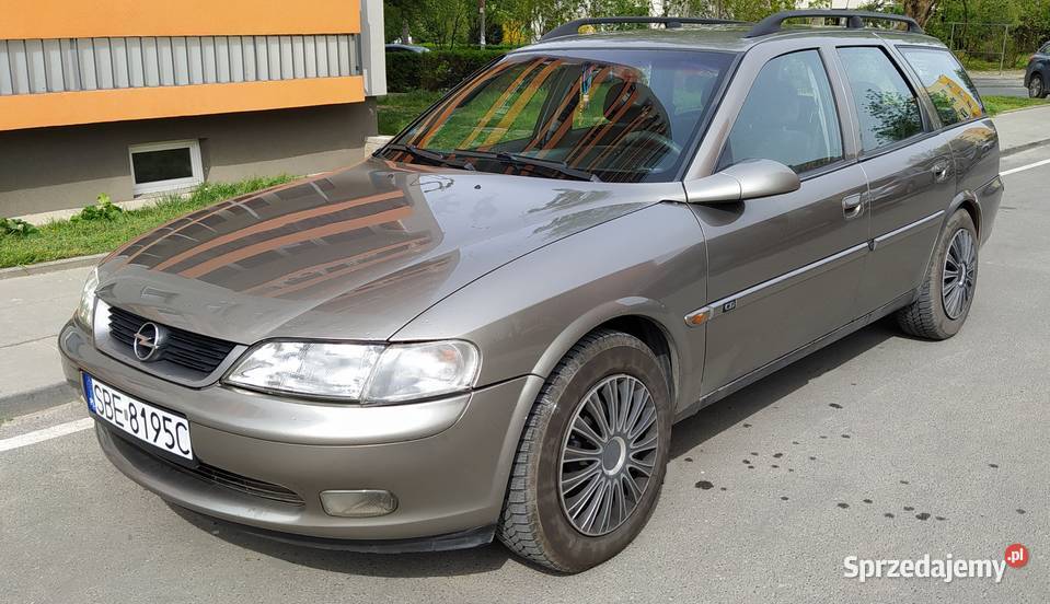 Opel Vectra B 20 LPG kombistan długie opłaty złoty małopolskie Kraków