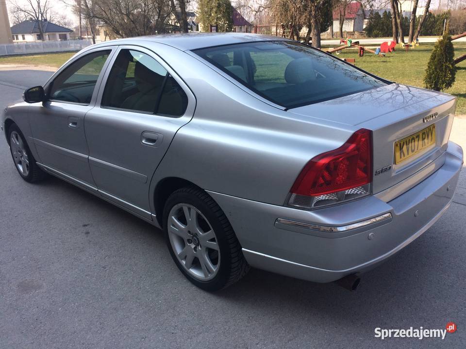 Ślizgi zderzaka tylnego Volvo S60 24T5 260 2007r