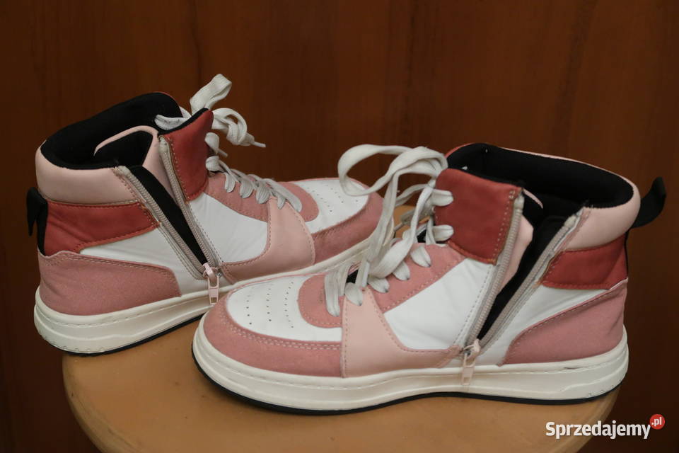 Buty trzewiki dziewczynki firmy TWISTY 37