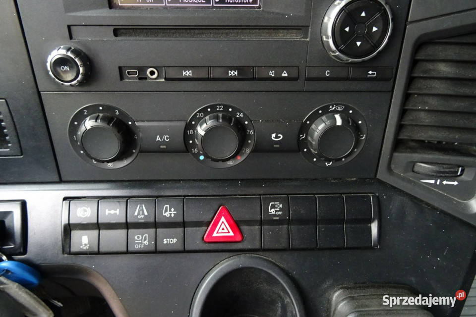 Mercedes Antos 1830 Euro6 kontener 21pal winda Rok produkcji 2017