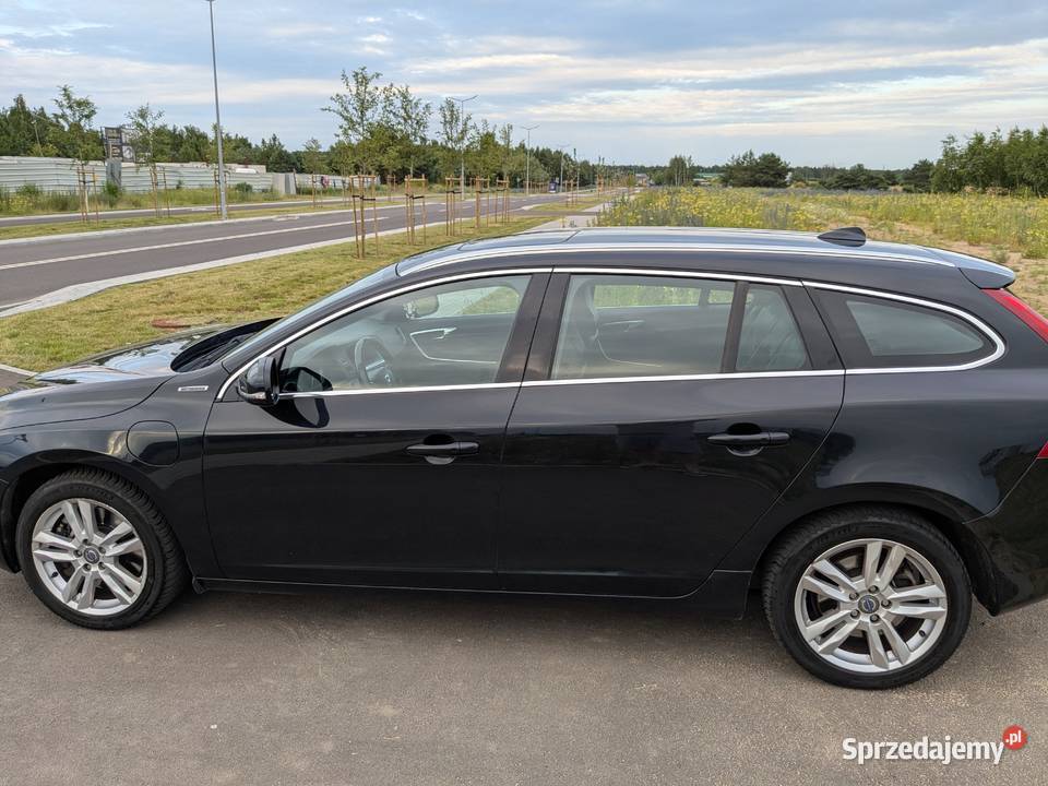 Volvo V60 24 D6 Plugin Hybrid Grudziądz