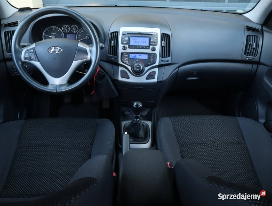 Hyundai i30 16 CRDi elektryczne szyby Łódź sprzedam