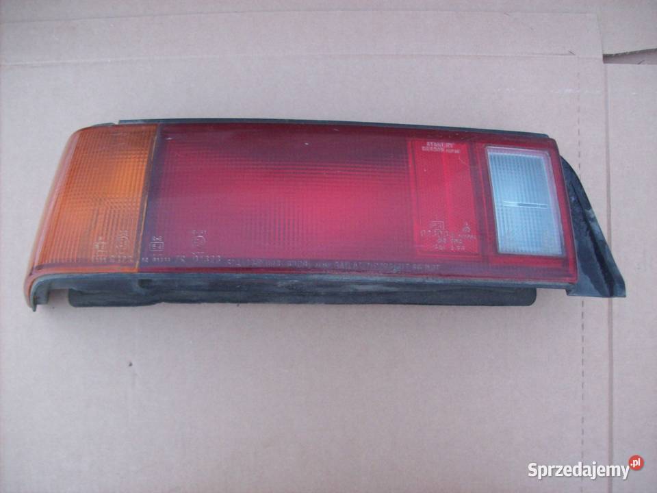 Civic IV Lampa tylna prawa lewa prawy lewy tyl Rok produkcji 1998 Mińsk Mazowiecki