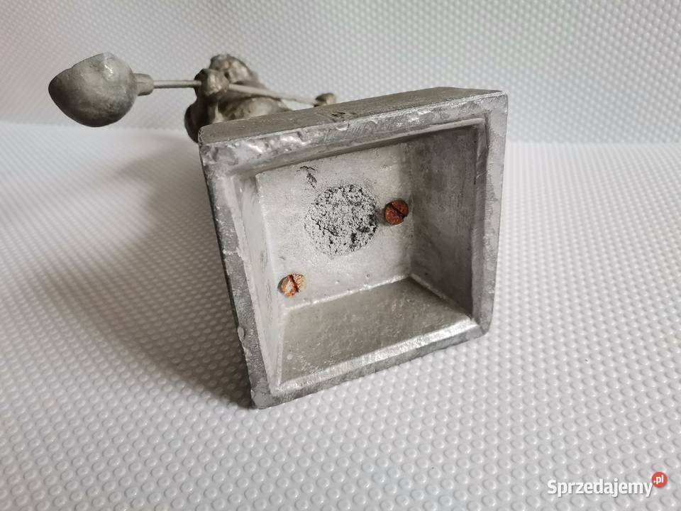 Stara duża figurka metalowa Hutnik PRL