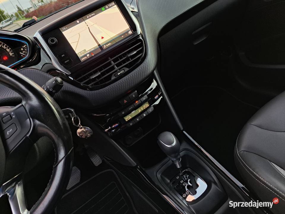 Peugeot 2008 I Lift Automat 12 PureTech 2008 Koziegłowy sprzedam