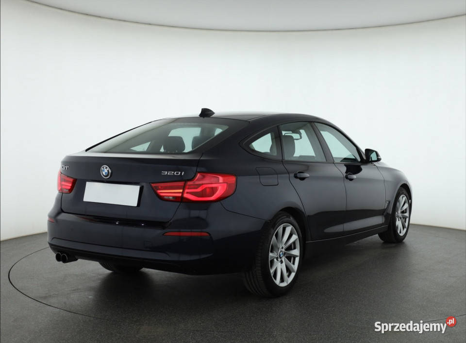 BMW 3GT 320i GT Rok produkcji 2018 Piaseczno sprzedam