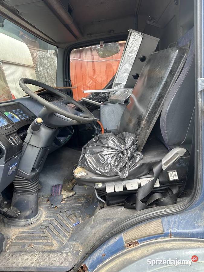 Sprzedam Mercedesa Atego z komorami mroźniczymi 150KM sprzedam