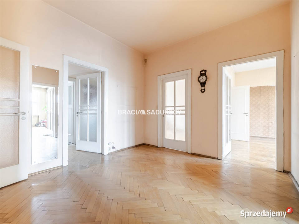 sprzedaży mieszkania 1177m 4 pokojowe Kraków